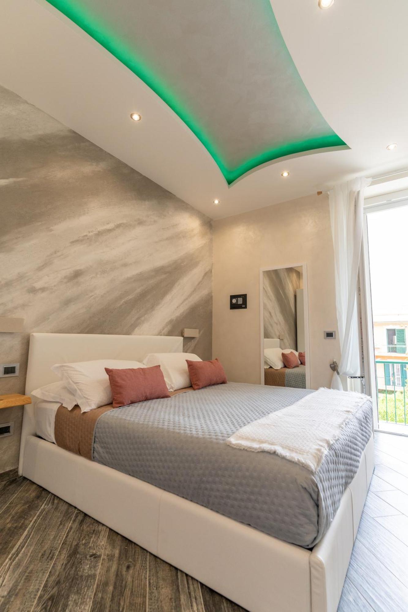 Suites Matteotti 57 Civitavecchia Kültér fotó