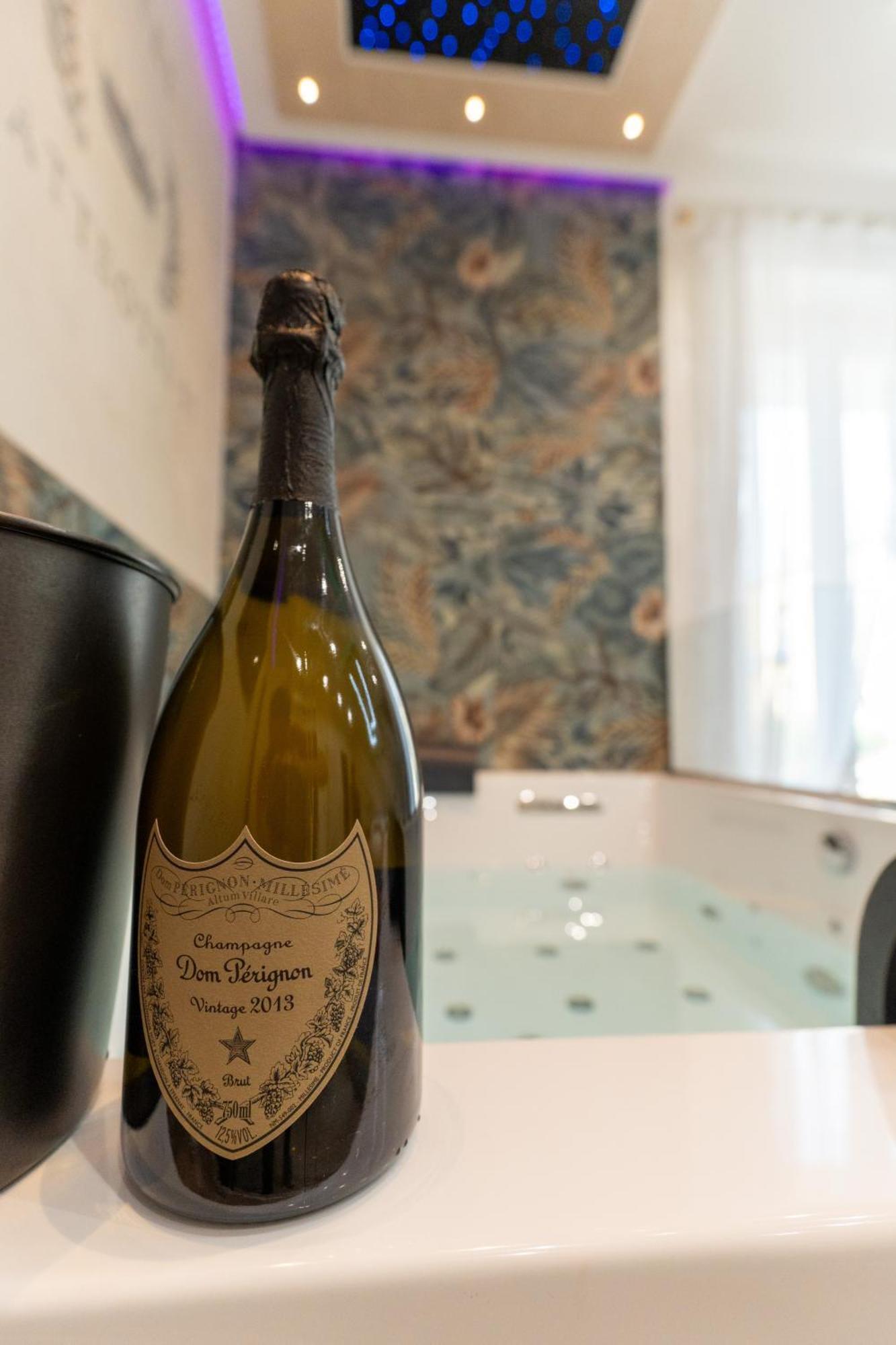 Suites Matteotti 57 Civitavecchia Kültér fotó