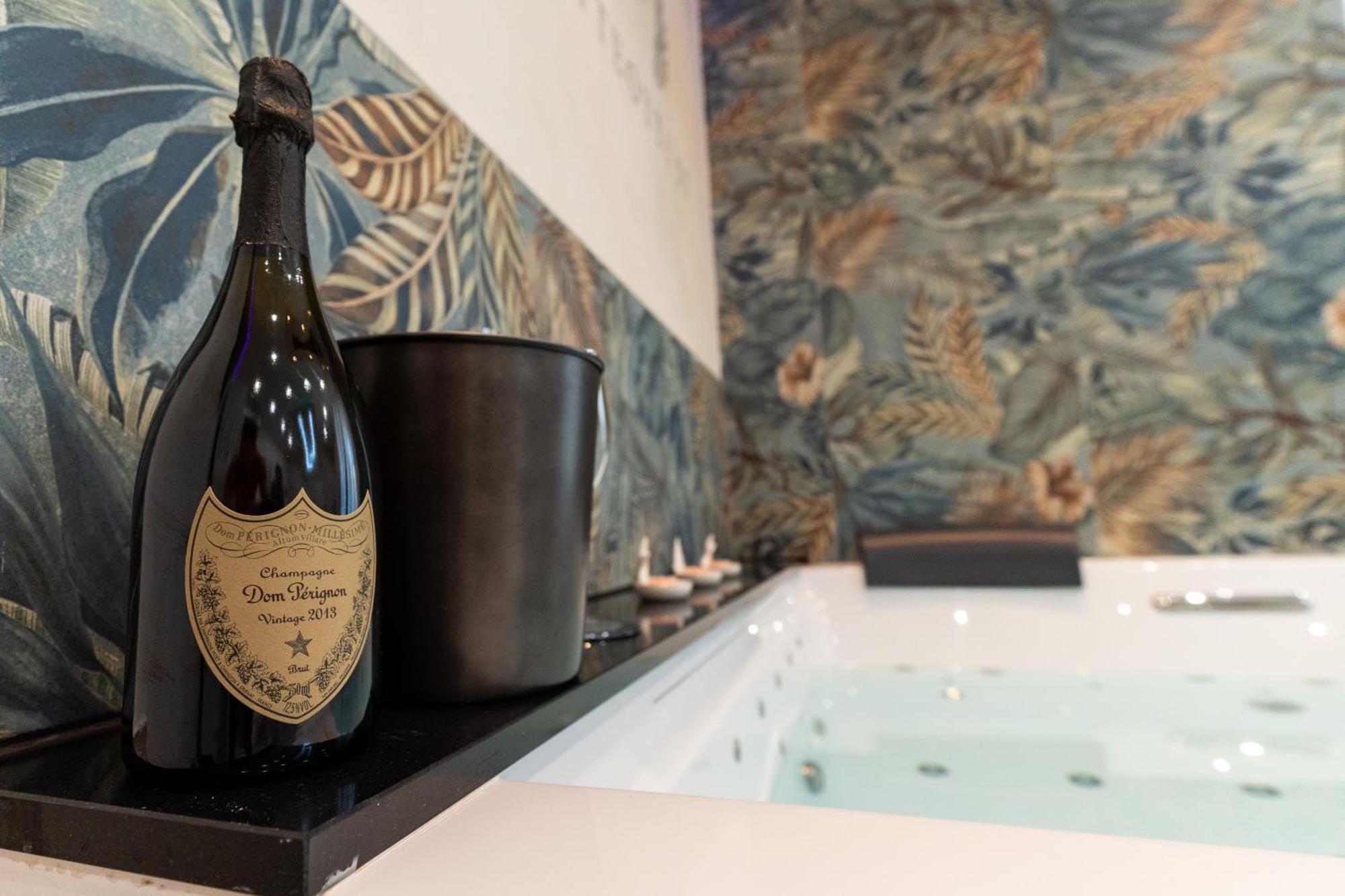Suites Matteotti 57 Civitavecchia Kültér fotó